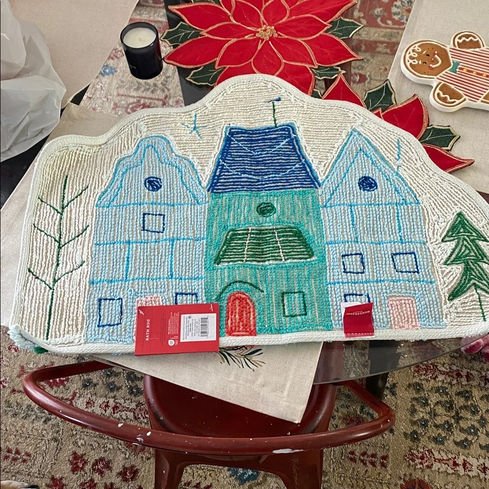 NWT Wondershop Multicolor Holiday Bath Rug